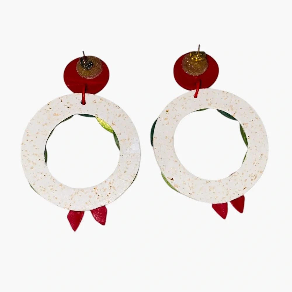 NWOT Red/Green Christmas Wreath Handmade Earrings